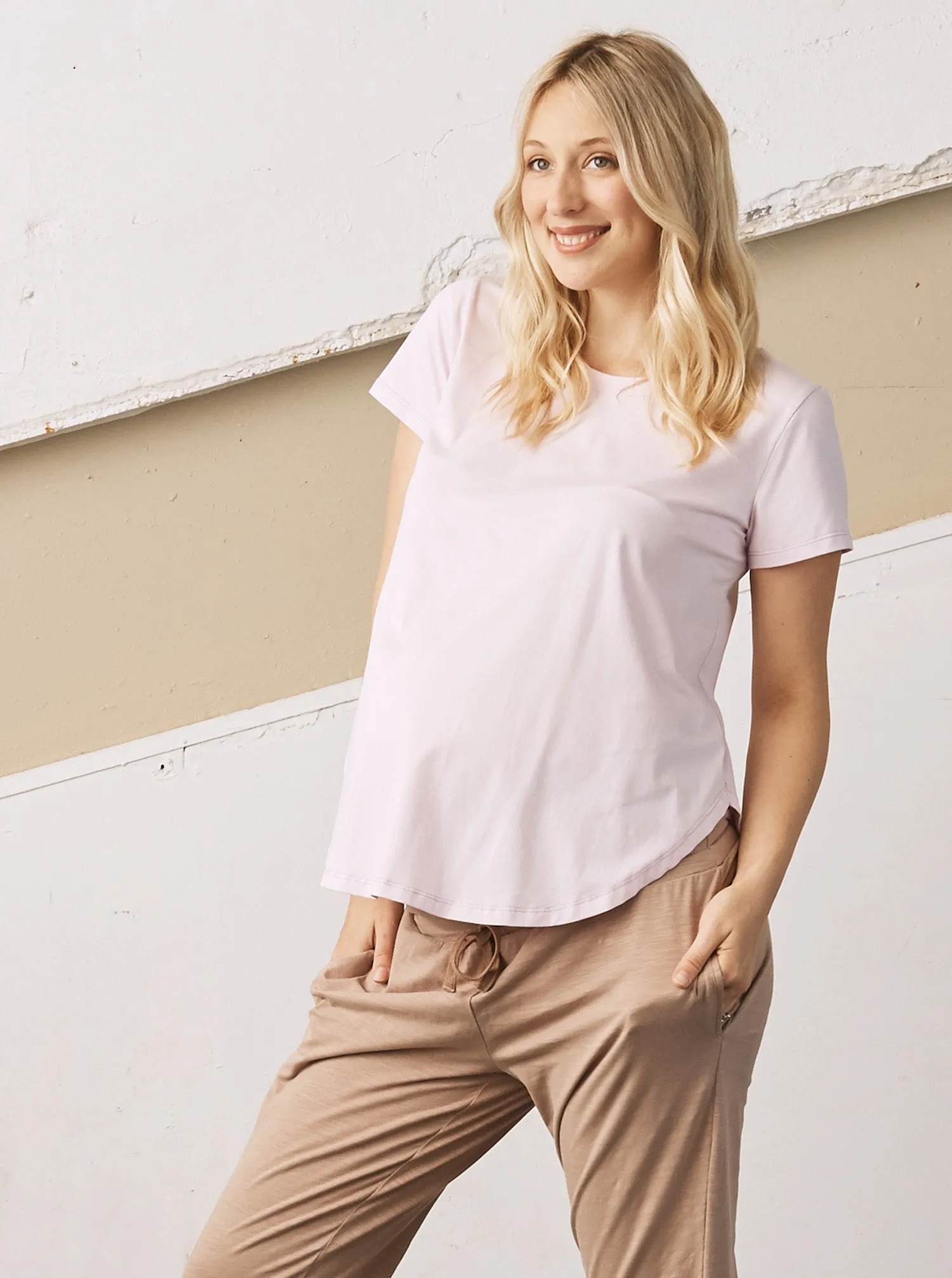 Basic Maternity Cotton T-shirt - Soft Pink