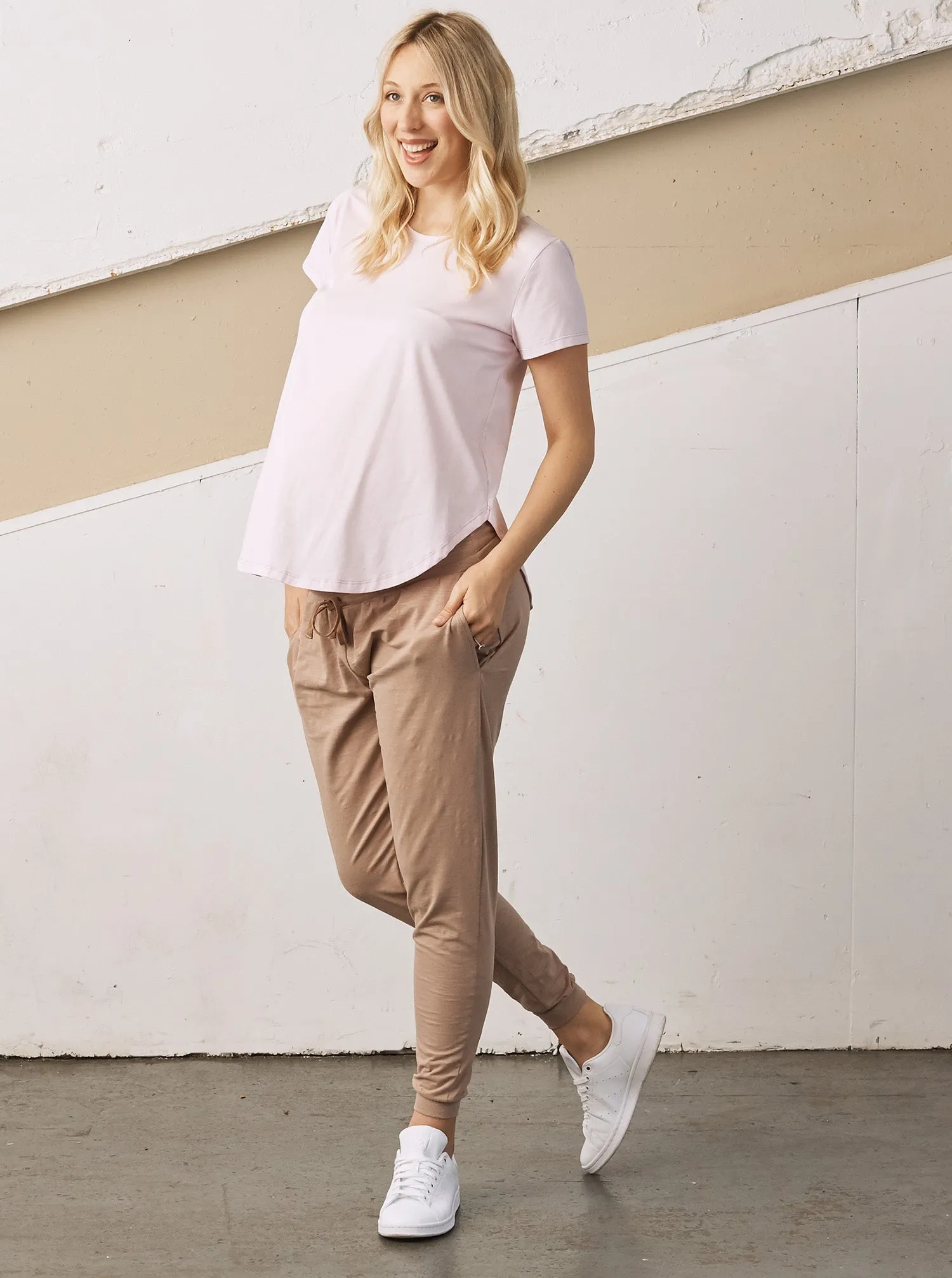 Basic Maternity Cotton T-shirt - Soft Pink