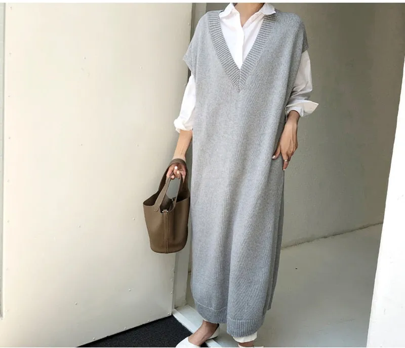 Chic Winter Oversize Straight Sleeveless Sweater Dress