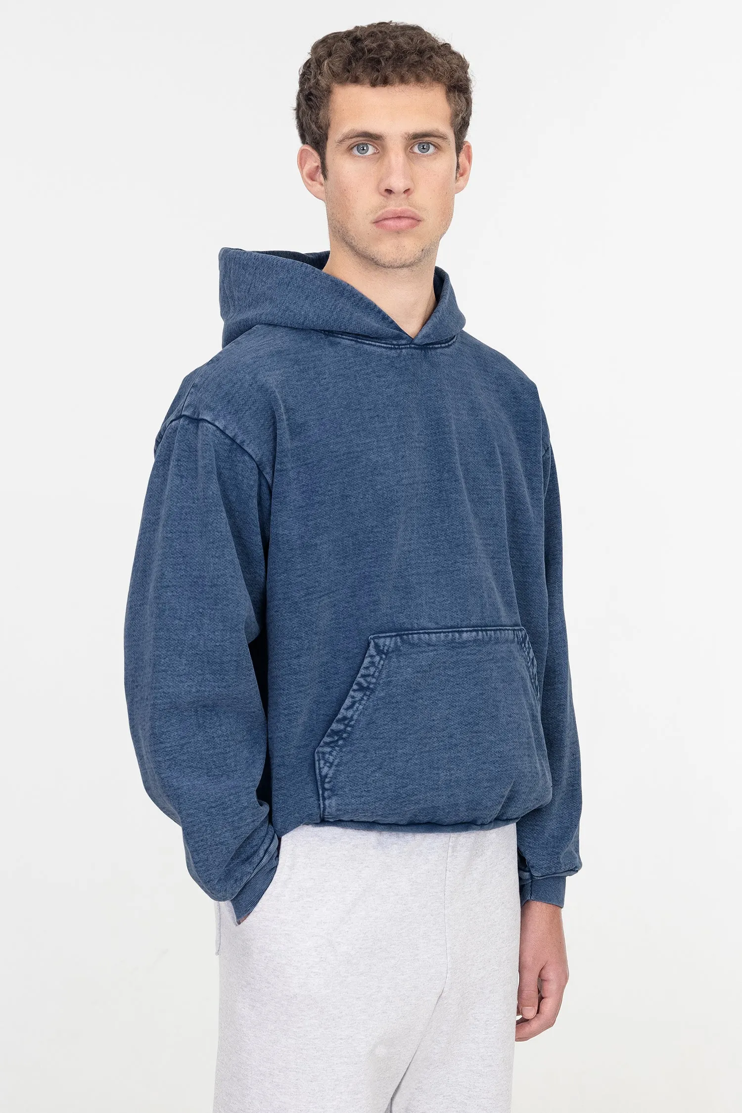 HF09 - Heavy Fleece Hoodie (Mineral Wash)