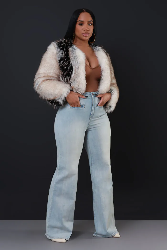 Main Attraction Cropped Faux Fur Jacket - Cream/Black