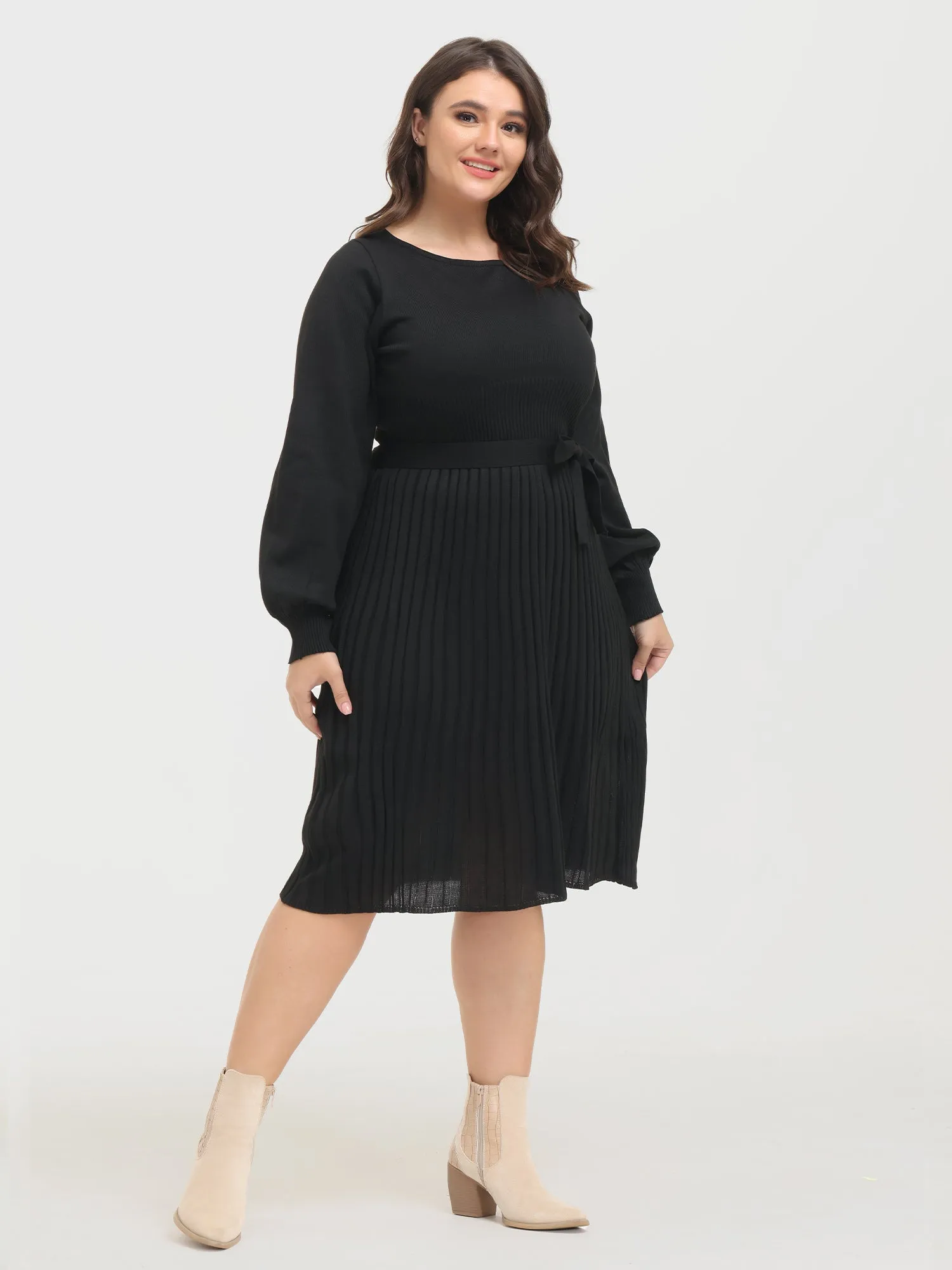 Midsize Puff Sleeve Slim Fit Tie-Up Pleated Knit Dress