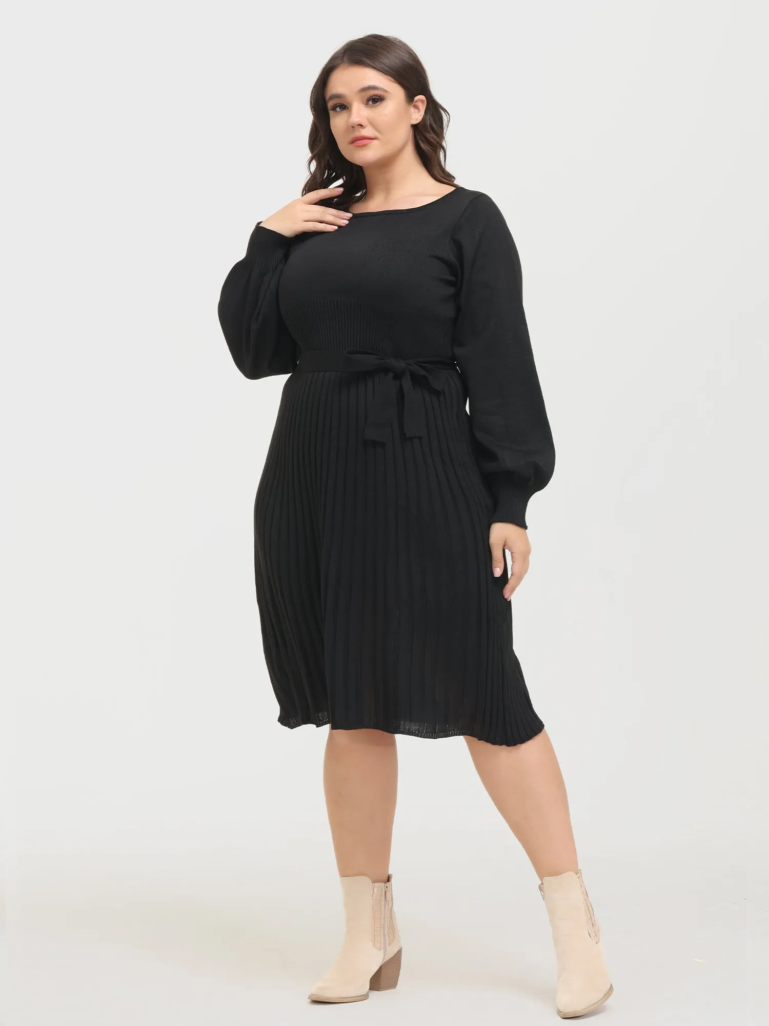 Midsize Puff Sleeve Slim Fit Tie-Up Pleated Knit Dress